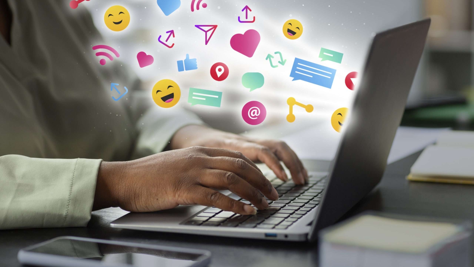 social-media-marketing-concept-marketing-with-applications